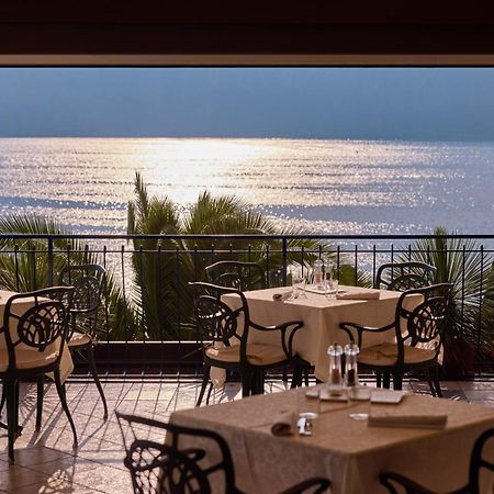 Hotel Capri Мальчезине Экстерьер фото