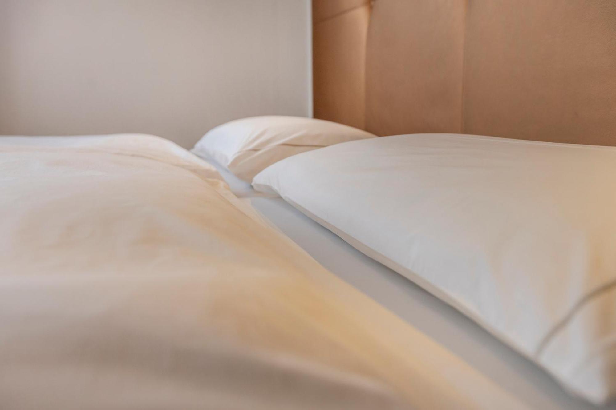 Hotel Capri Мальчезине Экстерьер фото