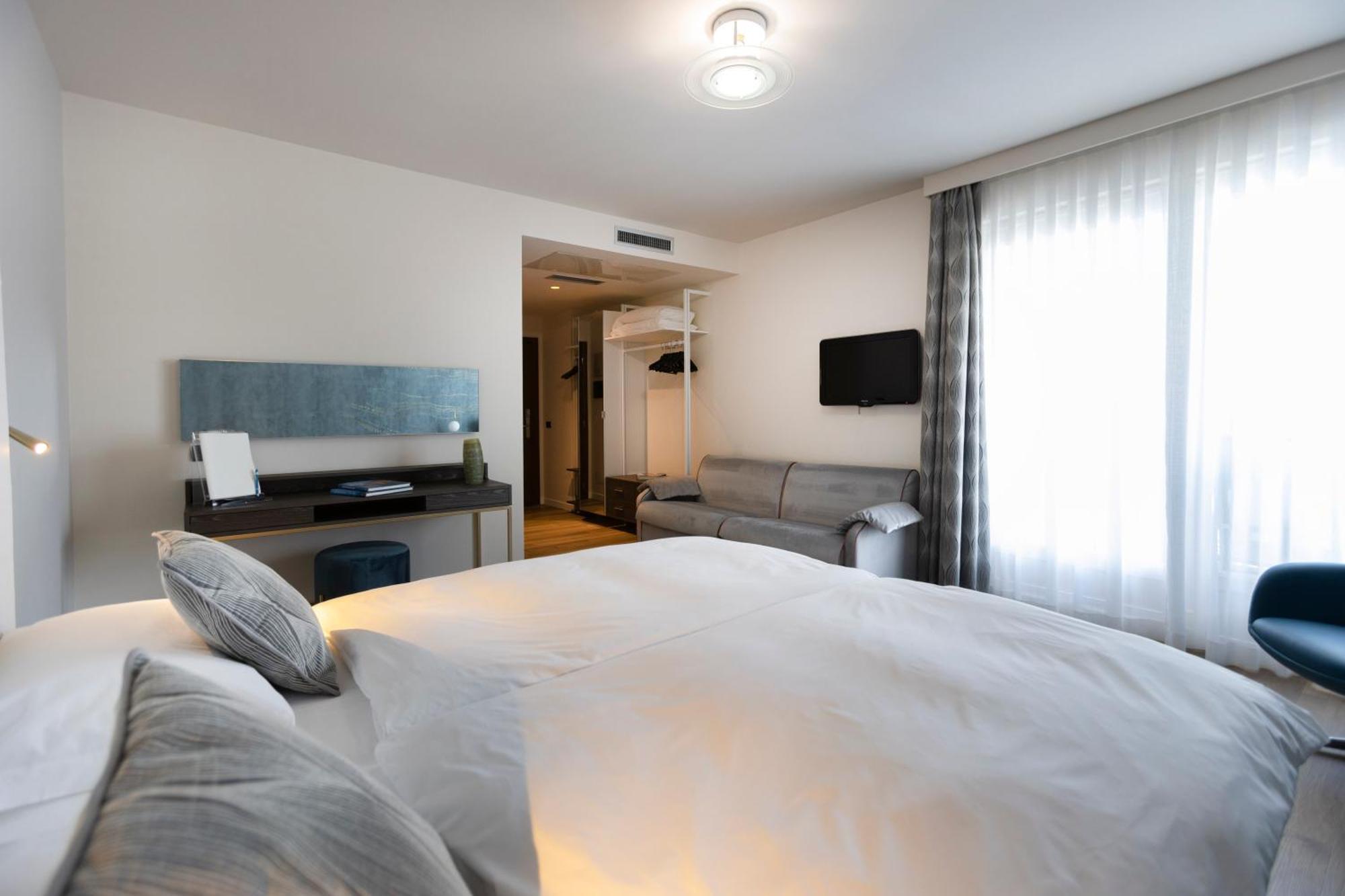 Hotel Capri Мальчезине Экстерьер фото
